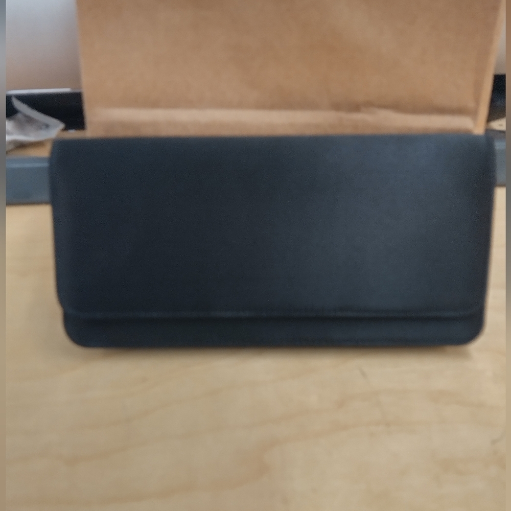Chic Black Dana Buchman Clutch/Wallet
